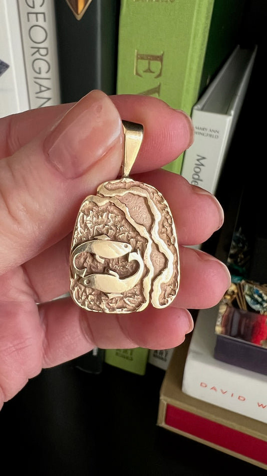 Vintage Gold Pisces Pendant
