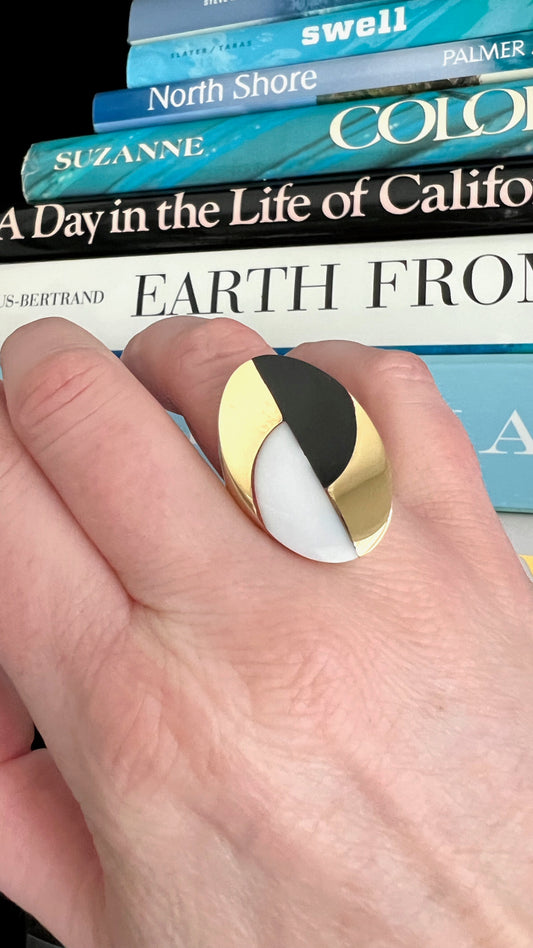 Gold, Onyx, and Mother of Pearl Vintage Ring